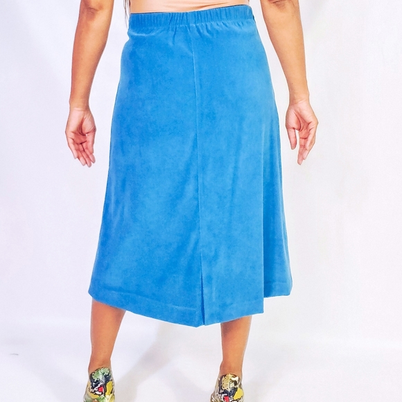 Aqua Midi Skirt - Picture 2 of 6